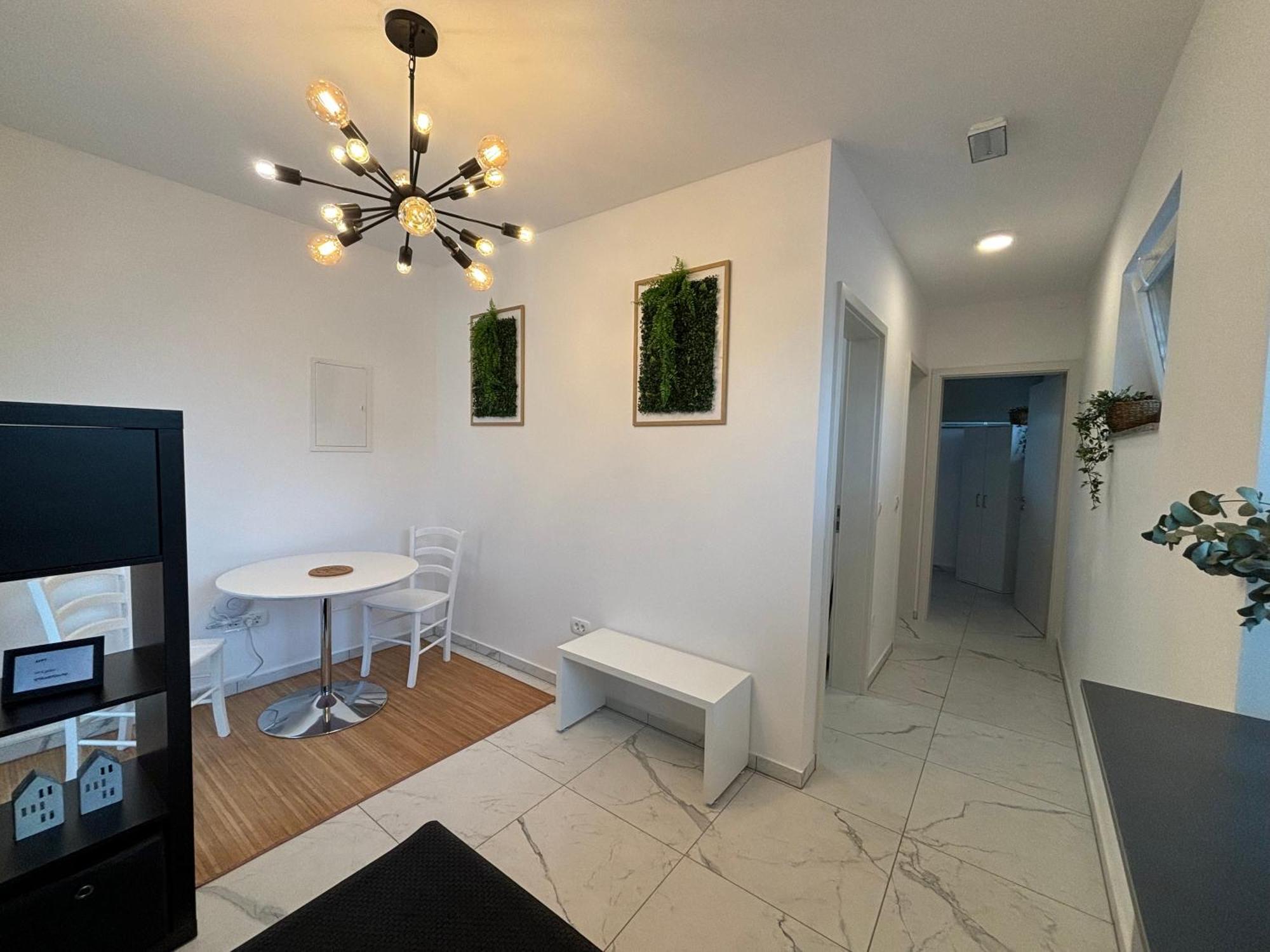 Apartmaji Cepon Ljubljana Oda fotoğraf